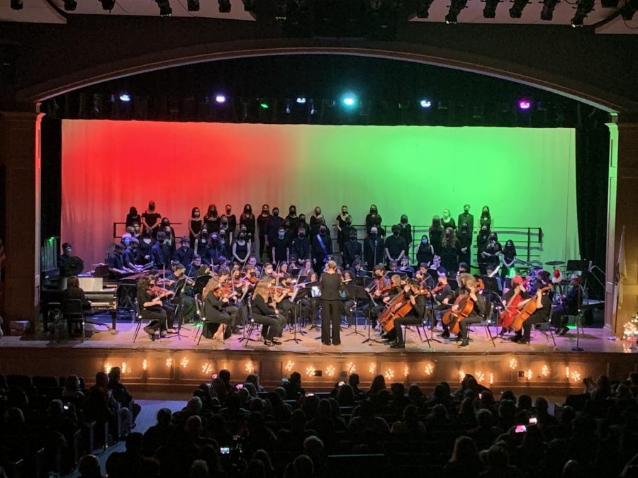 Combined SBRHS groups performing at the Holiday Vespers Concert.