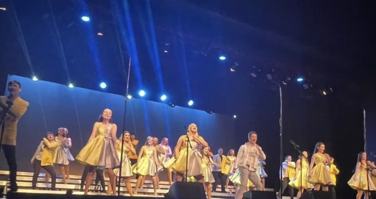 Photo: [sbrhsshowchoir] Electrify performing at ESCF. Instagram, 4/2/22.