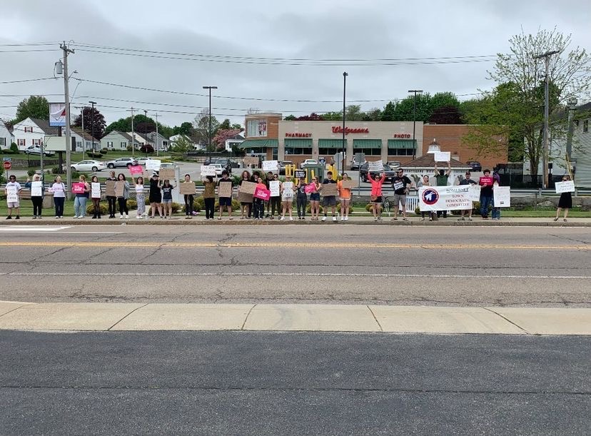 Pro-choice protesters gathered with their signs.