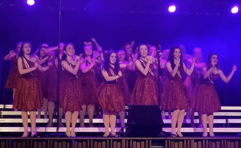 Photo: [sbrhsshowchoir] Amplify performing at CMSCF. Instagram, 2/5/23.