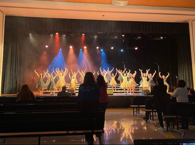 Photo%3A+%5Bsbrhsshowchoir%5D+Amplify+performing+at+Connecticut+Classic.+Instagram%2C+3%2F4%2F23