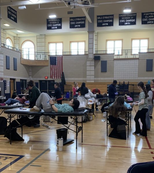 Navigation to Story: Blood Drive at SBRHS